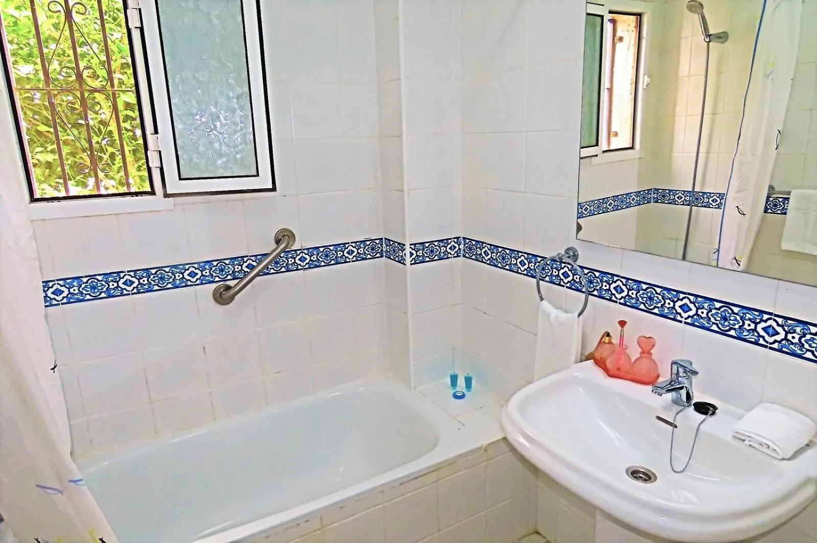 Apartamento Vista Verde Con Piscina Privada - Lual Nerja Spain